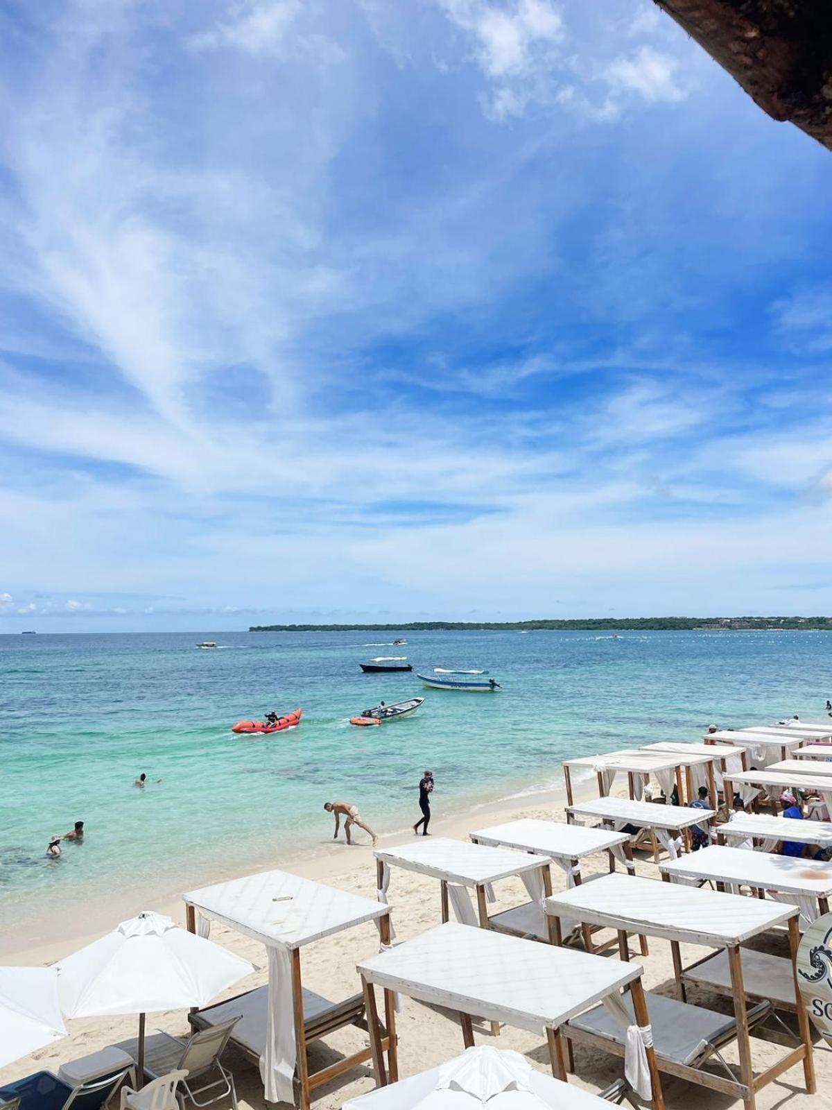 Mandala Beach Club Hotel Pendales Exterior foto
